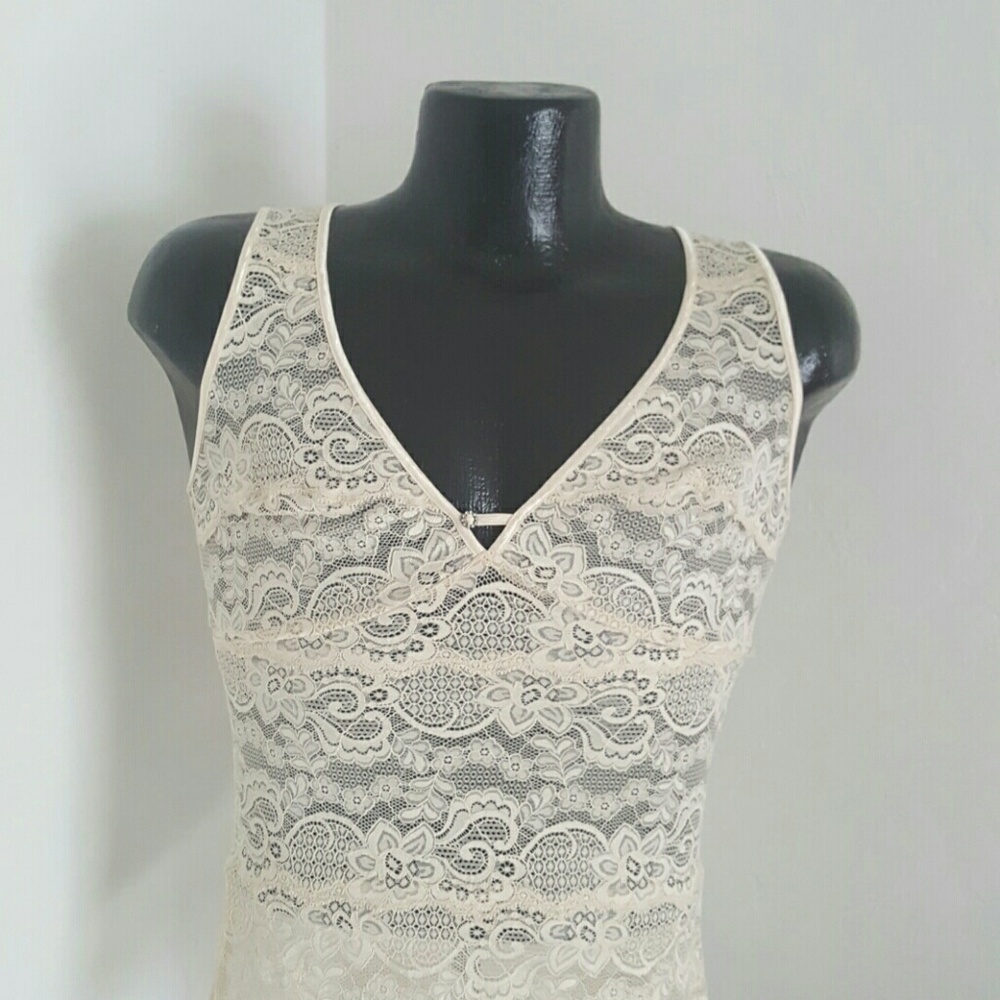 Soma Women’s Size 0 Lace Tank Top Cream Sleeveless Mesh Y2K Basic